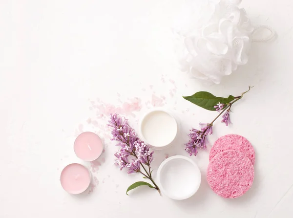 Kosmetik Für Wellness Behandlungen Hause Auf Weißem Hintergrund Leerzeichen Kopieren — Stockfoto