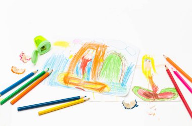 Çocukların yaratıcılık kağıt üzerinde. Çizim kalemleri ile. Metin için yer