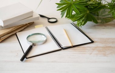 Büyüteç, Çizim ve süs otları için Not Defteri bir herbaryum ve Botanik illüstrasyon oluşturmak için