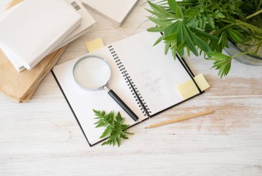 Büyüteç, Çizim ve süs otları için Not Defteri bir herbaryum ve Botanik illüstrasyon oluşturmak için