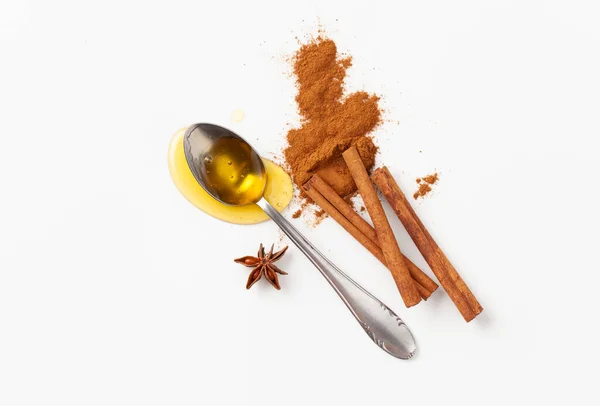 Honig Und Zimt Hausgemachter Kosmetik Und Kochrezepten Auf Weißem Hintergrund — Stockfoto
