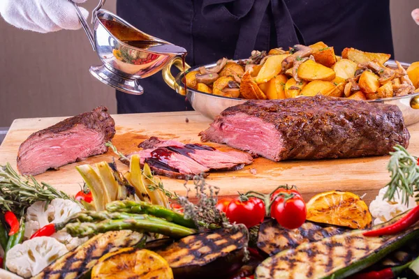 Molho Baga Servido Com Pedaços Carne Frita — Fotografia de Stock