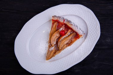 Ev yapımı meyve Büyükanne tarifi göre kum pastayla