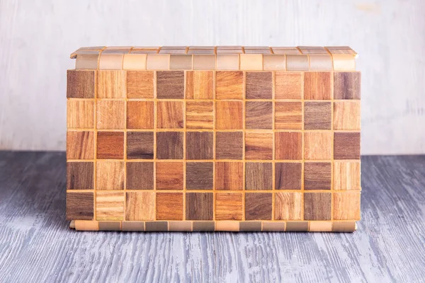 Kare kiremit bir mozaik banyo için açısal