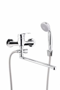 Banyo için bir döner uzun izliv duvar ile mikser