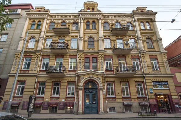 13 numara Velyka Zhytomyrska Caddesi üzerinde bina. 21 Nisan 2018, Kiev Ukrayna