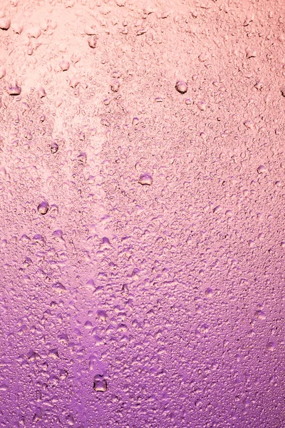 Дождливое Окно Капли Стекло Розовом Свете Сзади — стоковое фото