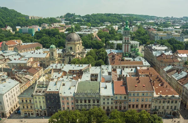 Rynok sqare mimari topluluğu. Lviv, Ukrayna. Avrupa seyahat fotoğraf