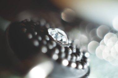 Bulanık Mücevherat duvar kağıdı. Parça bilezik.