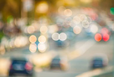 Arka plan bulanık fotoğraf. Yaz bulanık şehir zemin.