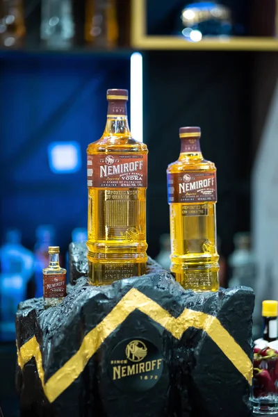 Kiev Ukraina September 2018 Nemiroff Honung Peppar Smaksatt Vodka Barometer — Stockfoto