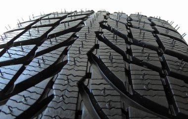 Araç Lastik sırt yukarıya stok görüntü yakın çizmek