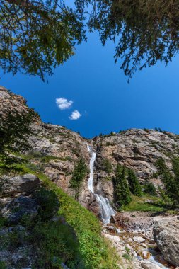 Burkhan-Bulak, Kazakistan 'ın Zhetysu bölgesinde yer alan en yüksek (168 metre) şelalesidir.