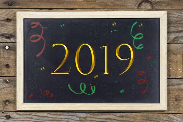 Black Chalkboard New Year 2019 Colorful Confetti Old Wooden Board — Stock Photo, Image
