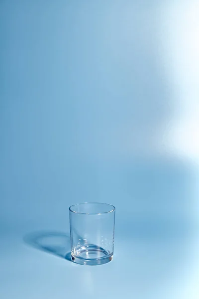 맑고 깨끗한 물 한 잔 — 스톡 사진