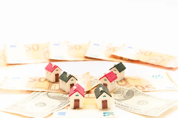 Case Miniatura Banconote Euro Dollari Business Concept Vendita Casa — Foto Stock