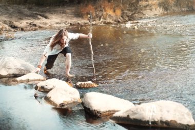 Bir İskandinav biri etnik giysiler