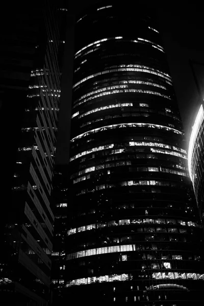 높은 마천루와 비즈니스 센터 — 스톡 사진
