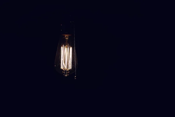 Lampy z wolframu. Edisons żarówka. Żarnik fila — Zdjęcie stockowe