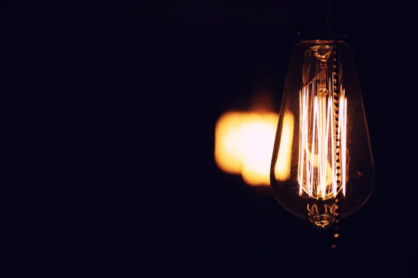 Lampes avec filament de tungstène. Ampoule Edisons. Fila de filament — Photo