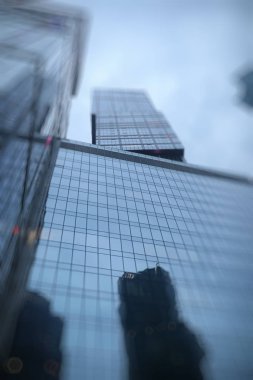 İş Merkezi ile yüksek gökdelenler