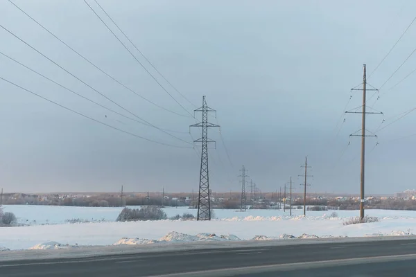 Zima Krajobraz snow pokryte połaci. Zima w parku — Zdjęcie stockowe