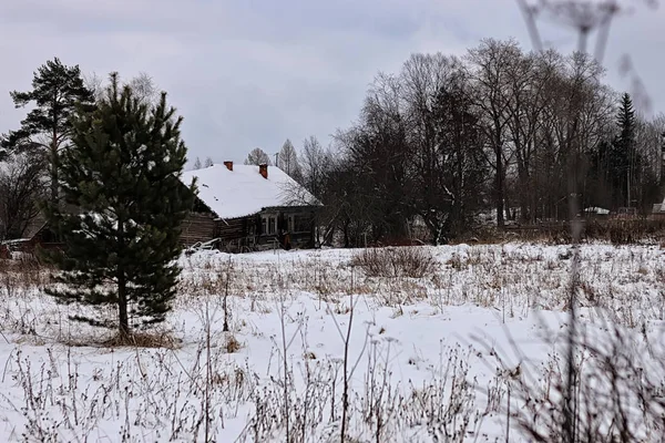 Casa rural Inverno — Fotografia de Stock