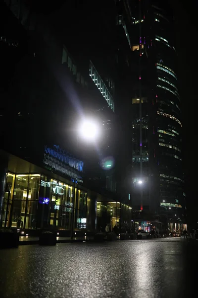 Business center with high skyscrapers — Stock Photo, Image