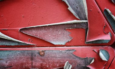 Doku metalik. Sanayi kökenli bir eski paslı