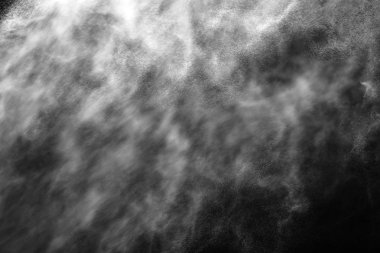 Bir su akıntısı ve atomdan bir damla bulutu