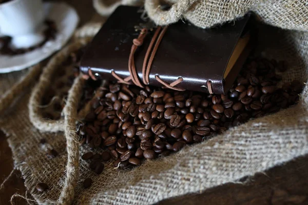 Kaffeebohnen-Seilbuch — Stockfoto