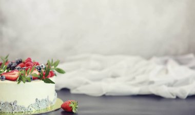 Şekerleme aromalı kek bir tatil için