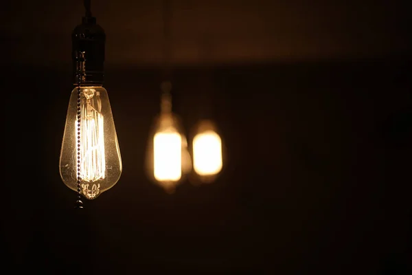 Lampen met Tungsten filament. De gloeilamp van Edison. Filament Fila — Stockfoto
