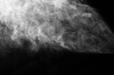 Bir su akıntısı ve atomdan bir damla bulutu