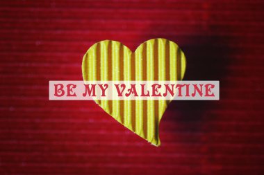 mutlu Sevgililer kağıt kalp şekli