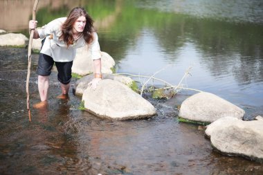 Bir İskandinav biri etnik giysiler