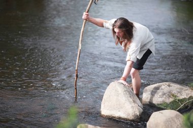 Bir İskandinav biri etnik giysiler
