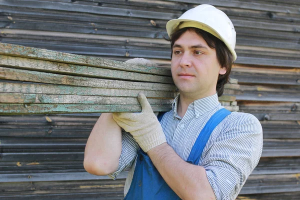 Ein Mann in Gestalt eines Bauunternehmers — Stockfoto