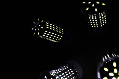 Lamba LED öğeleri. Diyotlar lambalı. Birçok parlak ışıklar 