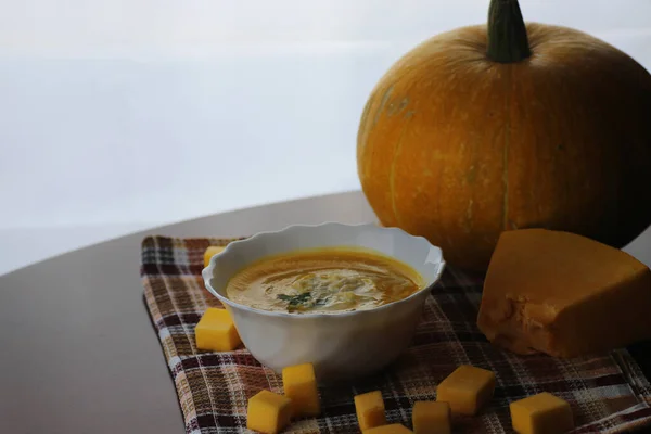 Calabaza Con Tazón Sopa Vista Cercana — Foto de Stock