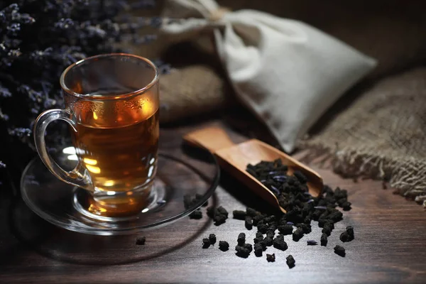 A tálalás táblázat főzött tea — Stock Fotó