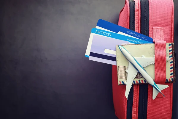旅行のコンセプト。書類とチケット付きバッグ. — ストック写真