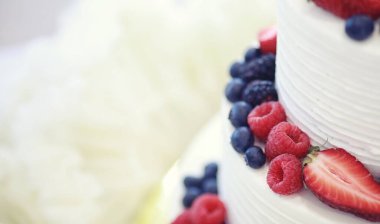Şekerleme aromalı kek bir tatil için