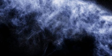 Su ve bir bulut damla bir akışı