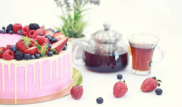 Pasteles con sabor a confitería para unas vacaciones — Foto de Stock