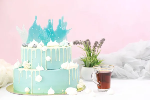 Suikerwerk op smaak gebrachte cakes voor een vakantie — Stockfoto