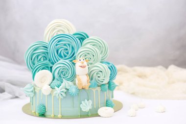 Şekerleme aromalı kek bir tatil için