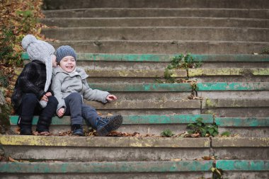 Çocuk sonbahar Park walk