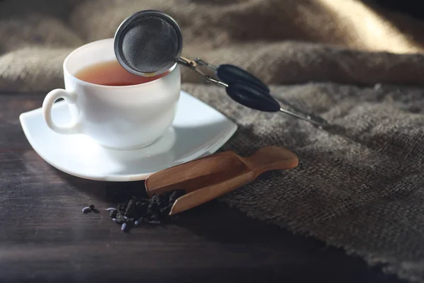 Brewed tea on a serving table — Stock Photo, Image