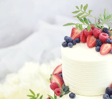 Şekerleme aromalı kek bir tatil için